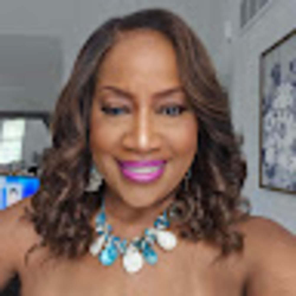 Meet your Posher, Janet